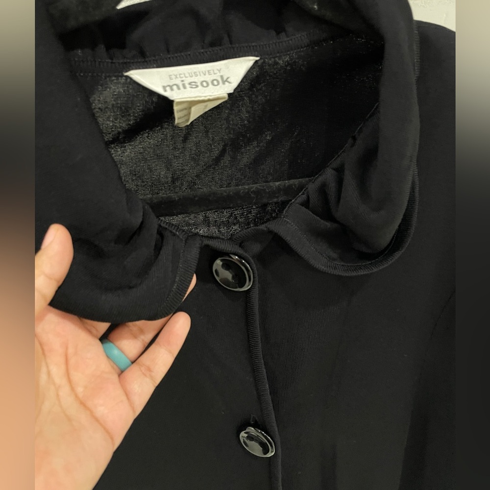 Exlusively Misook Black Solid Big Button Knit Jac… - image 2